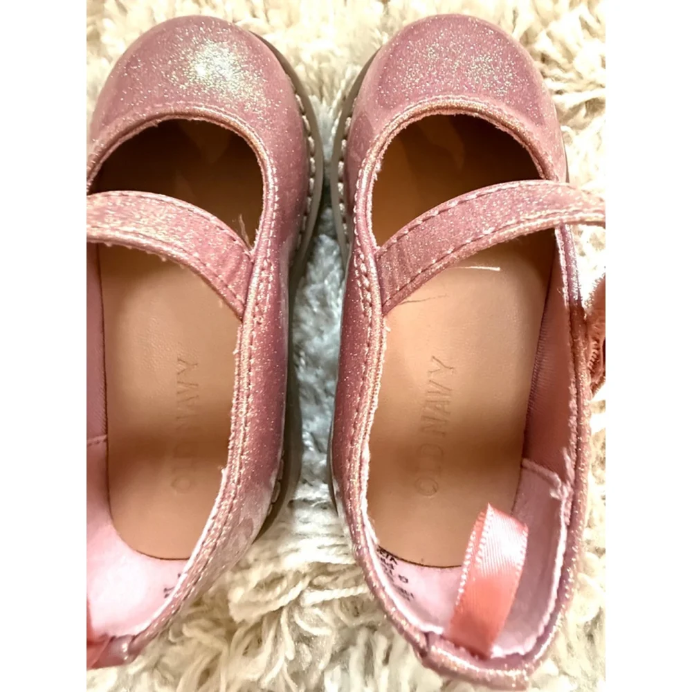 Toddler Old Navy Mary Janes Size 5 Pink Glitter Shoes